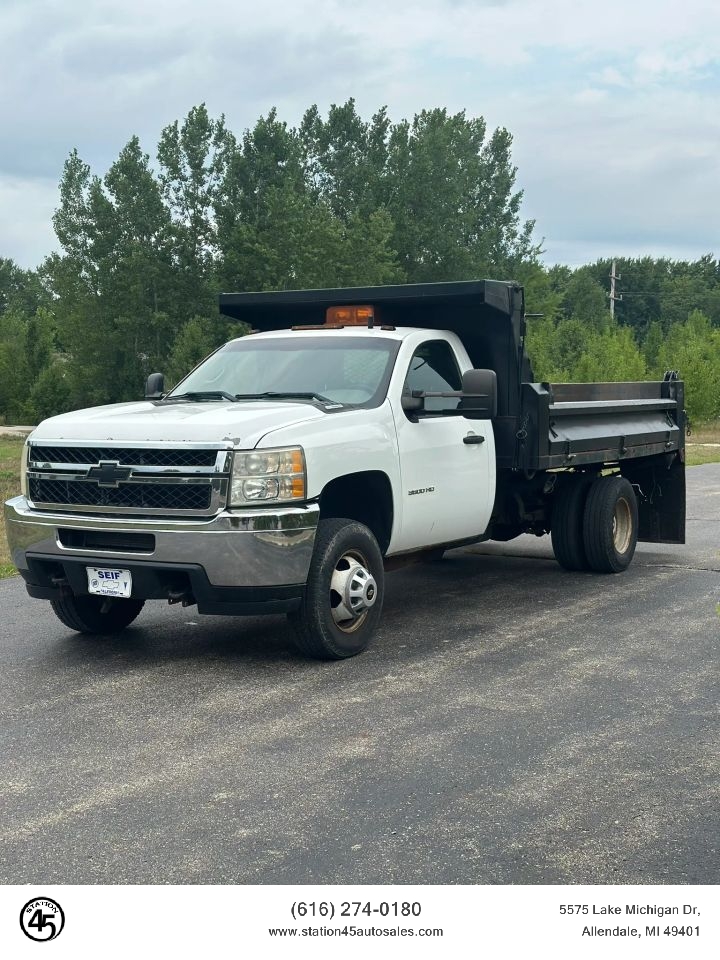 chevrolet silverado 3500 chassis cab 2011 1GB3CZCL6BF139049 image chevrolet silverado 3500 chassis cab 2011 1GB3CZCL6BF139049 image